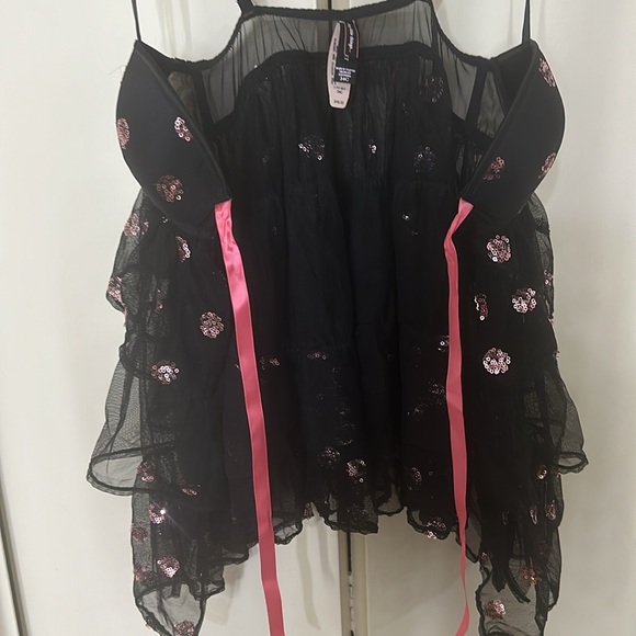 NWT Victoria Secrret sexy lingerie black with pink sparkly sequence 34C - Picture 3 of 7